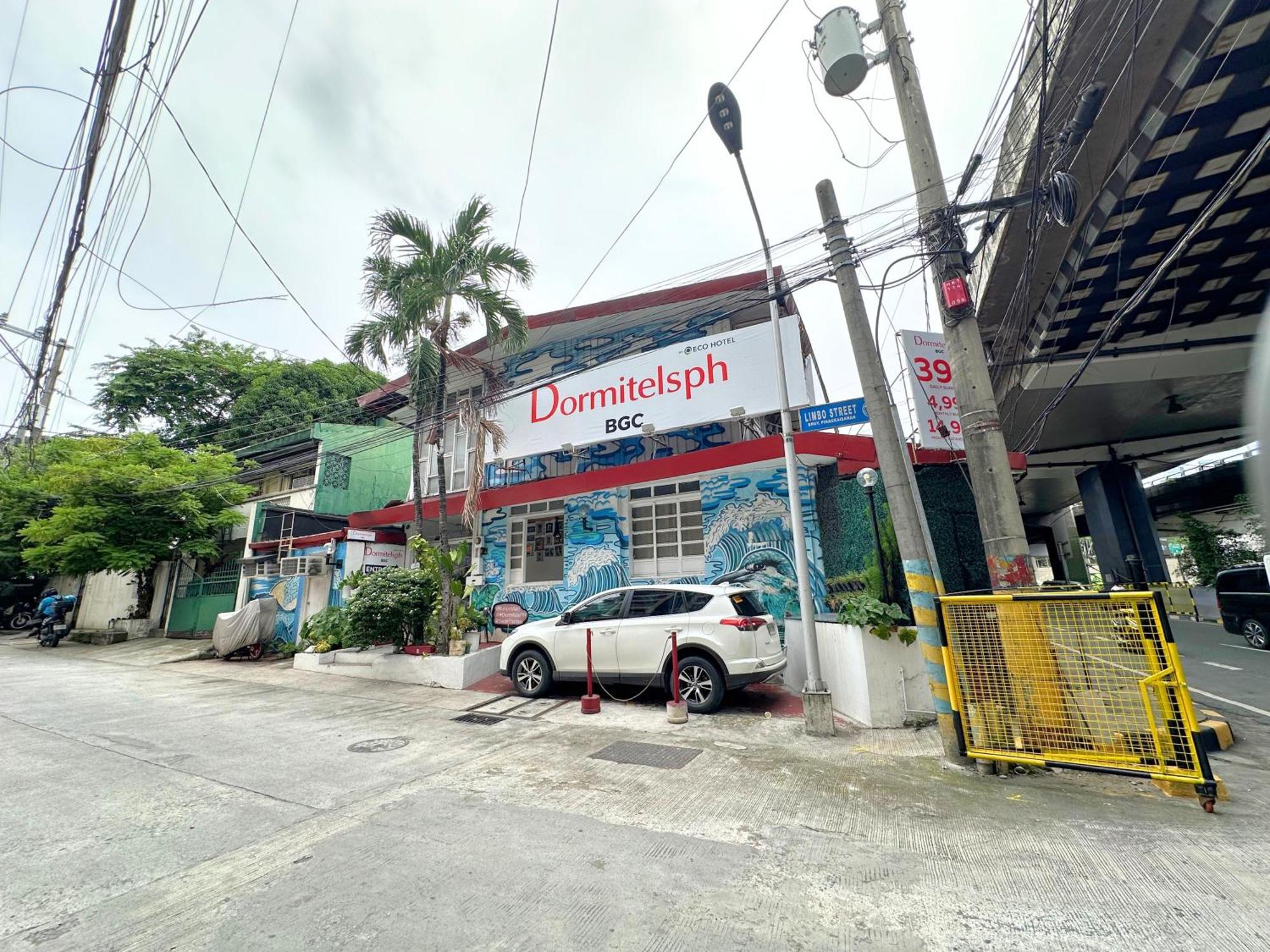 Dormitelsph Bgc Hotel Makati City Exterior foto