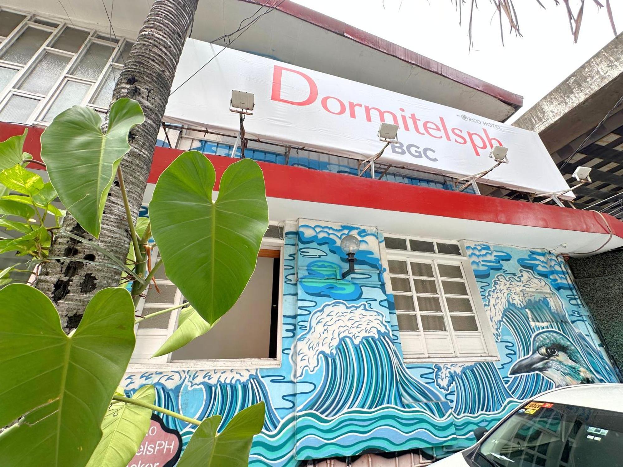 Dormitelsph Bgc Hotel Makati City Exterior foto